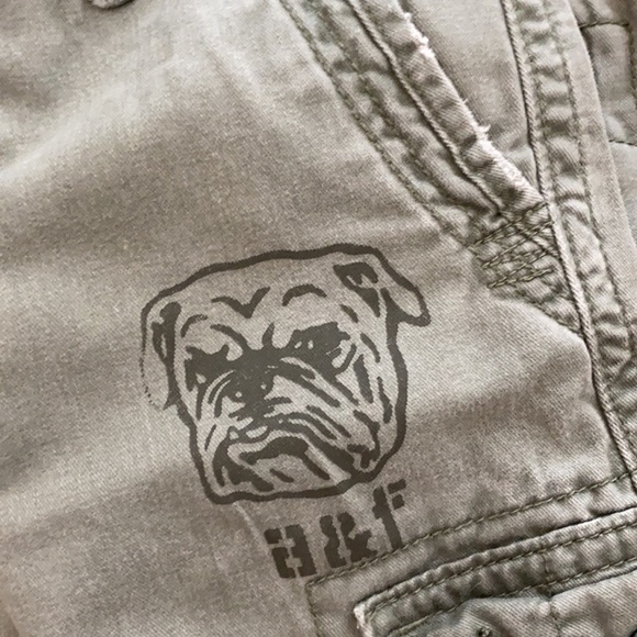 Boys Abercrombie Kids cargo shorts army green - Picture 5 of 5